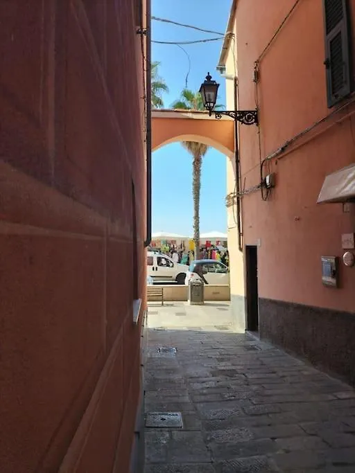 I Monti Sul Mare - Appartamento A Genova Pegli Italy